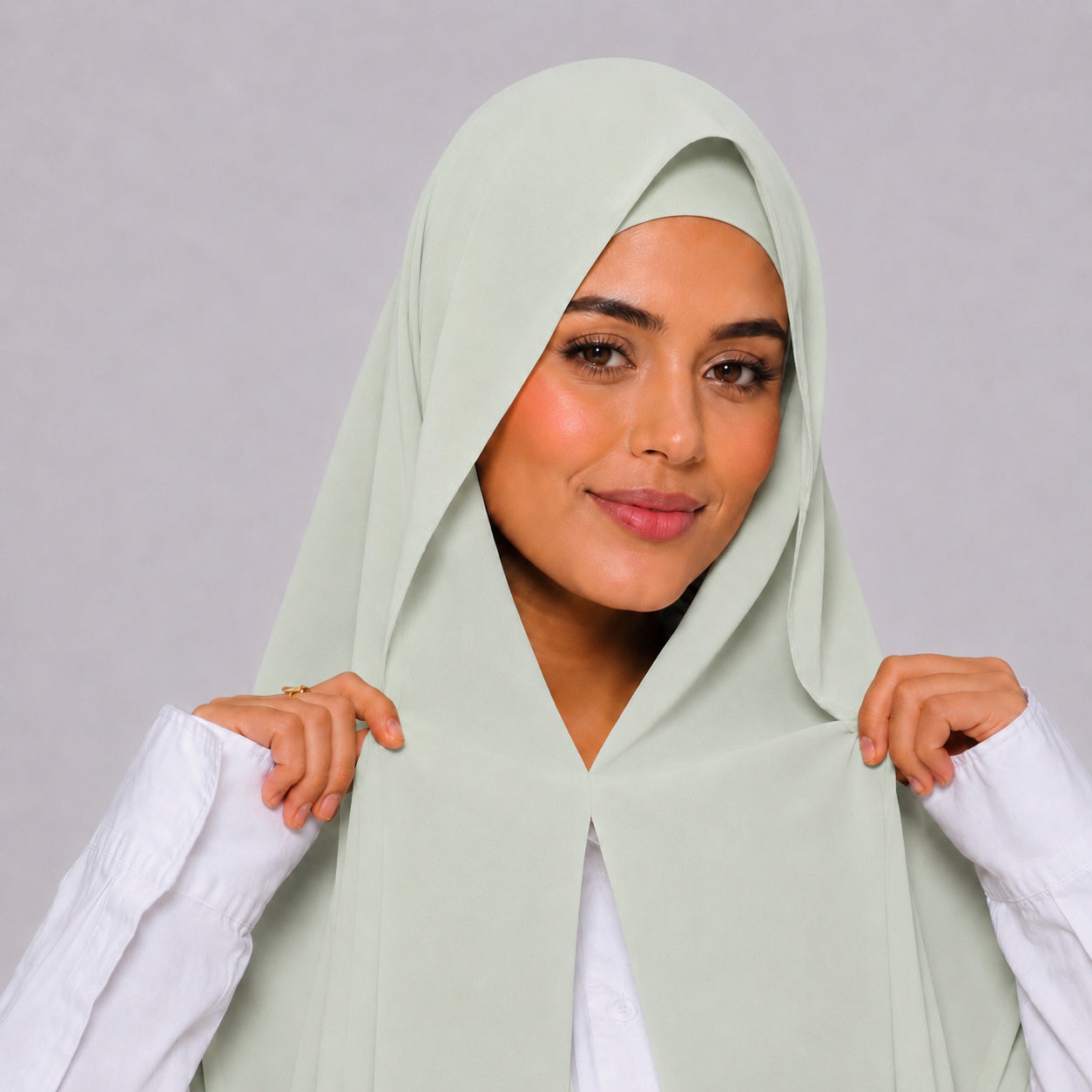 Hijab Magnétique Premium – Voile avec Aimants Intégrés