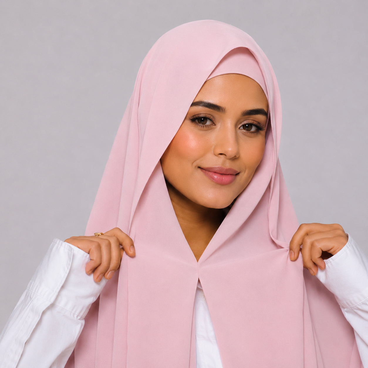Hijab Magnétique Premium – Voile avec Aimants Intégrés